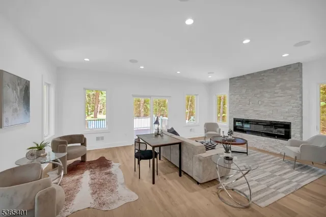 $1,699,000 | 25 Wardell Road, Livingston, NJ 07039