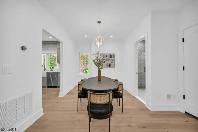 $1,699,000 | 25 Wardell Road, Livingston, NJ 07039