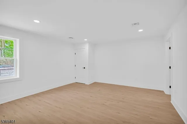 $1,699,000 | 25 Wardell Road, Livingston, NJ 07039