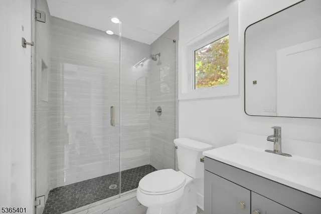 $1,699,000 | 25 Wardell Road, Livingston, NJ 07039