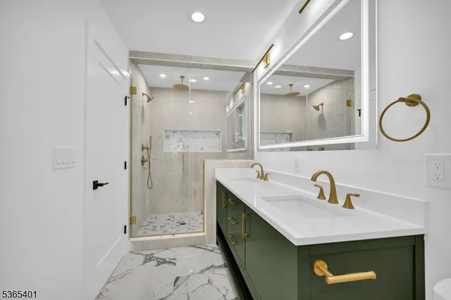 $1,699,000 | 25 Wardell Road, Livingston, NJ 07039