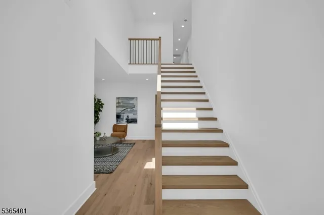 $1,699,000 | 25 Wardell Road, Livingston, NJ 07039