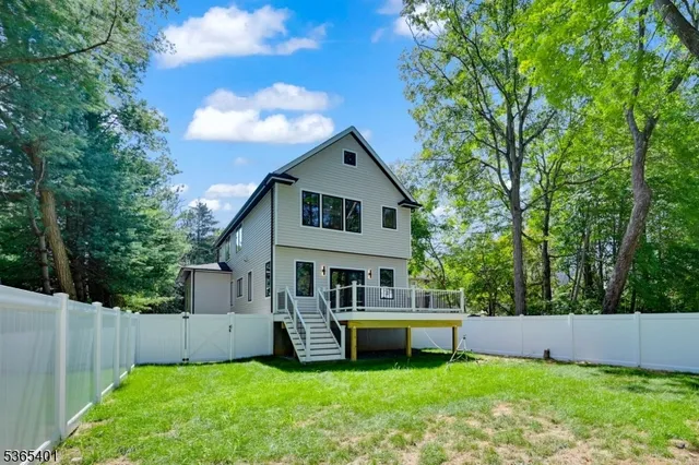 $1,699,000 | 25 Wardell Road, Livingston, NJ 07039
