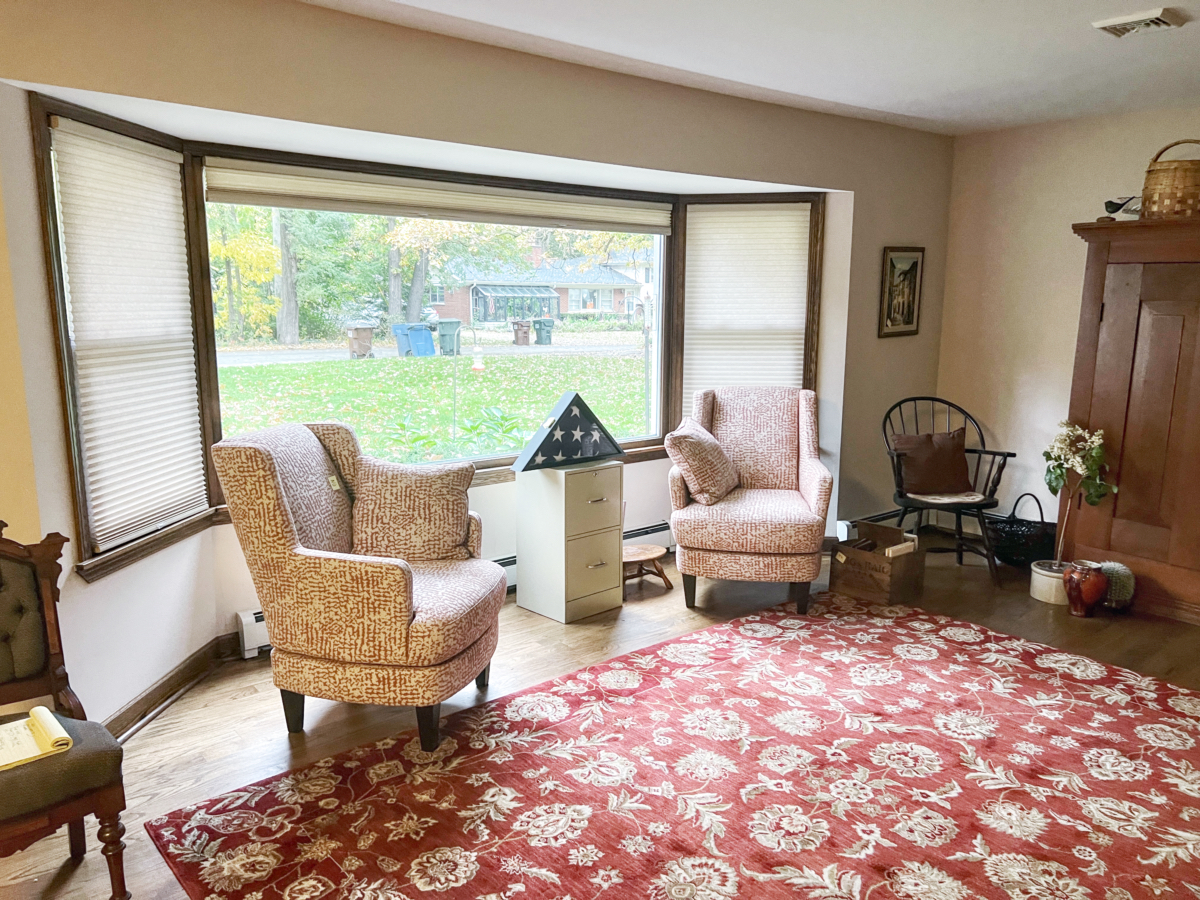 1321 Burr Oak Road Homewood, IL 60430 - Photo 5 of 15 a living room with furniture and a large window