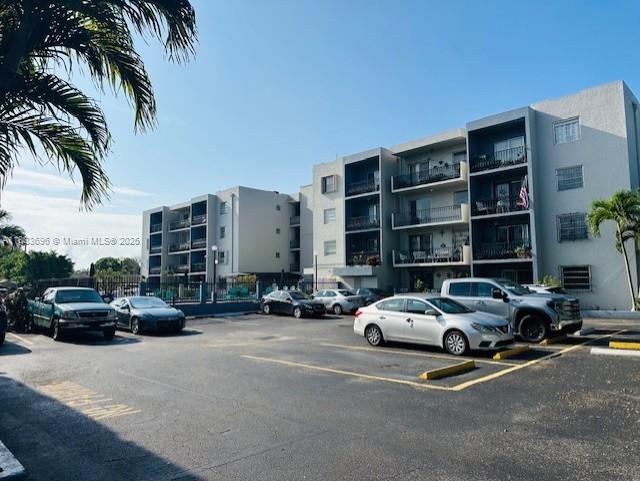 3181 Southwest 13th Street, Unit 307 Miami, FL 33145 - Photo 17 of 19 Gallery Image 17