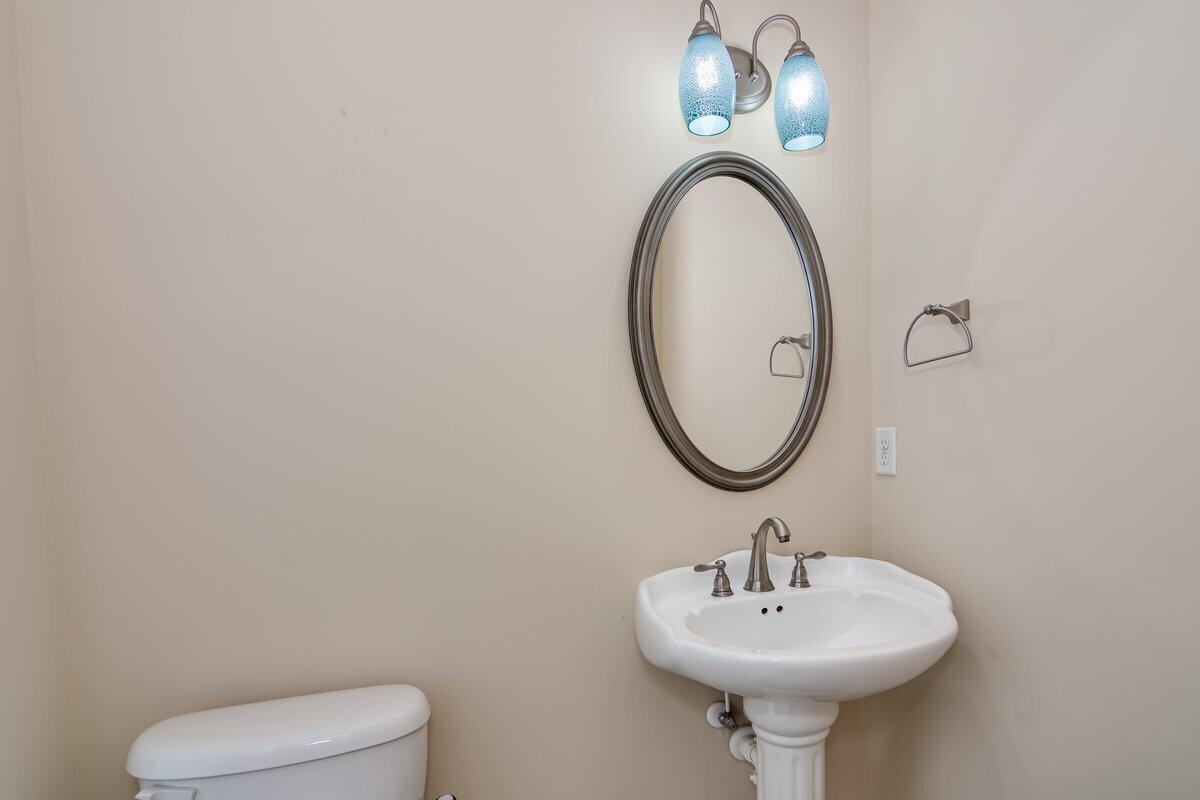 607 Todd Road Martinez, GA 30907 - Photo 6 of 31 005- (4)
