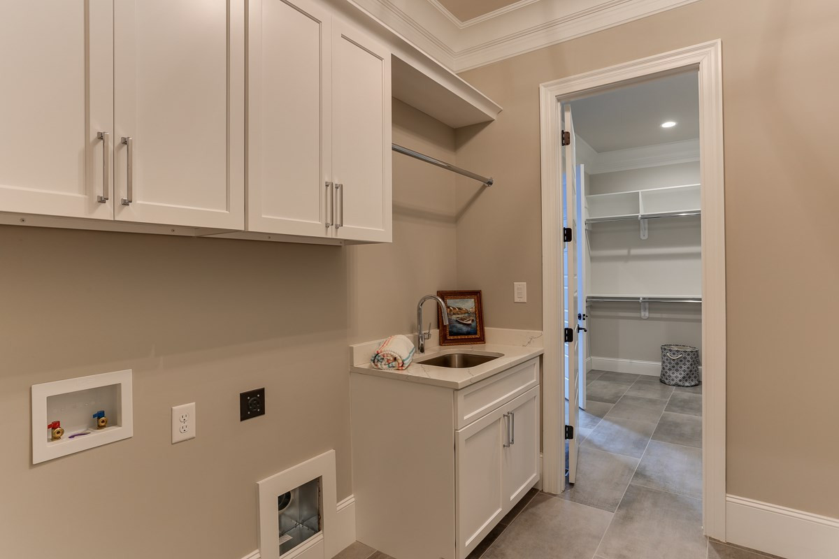 2812 Sandia Drive Raleigh, NC 27607 - Photo 14 of 24 Spacious Laundry Room