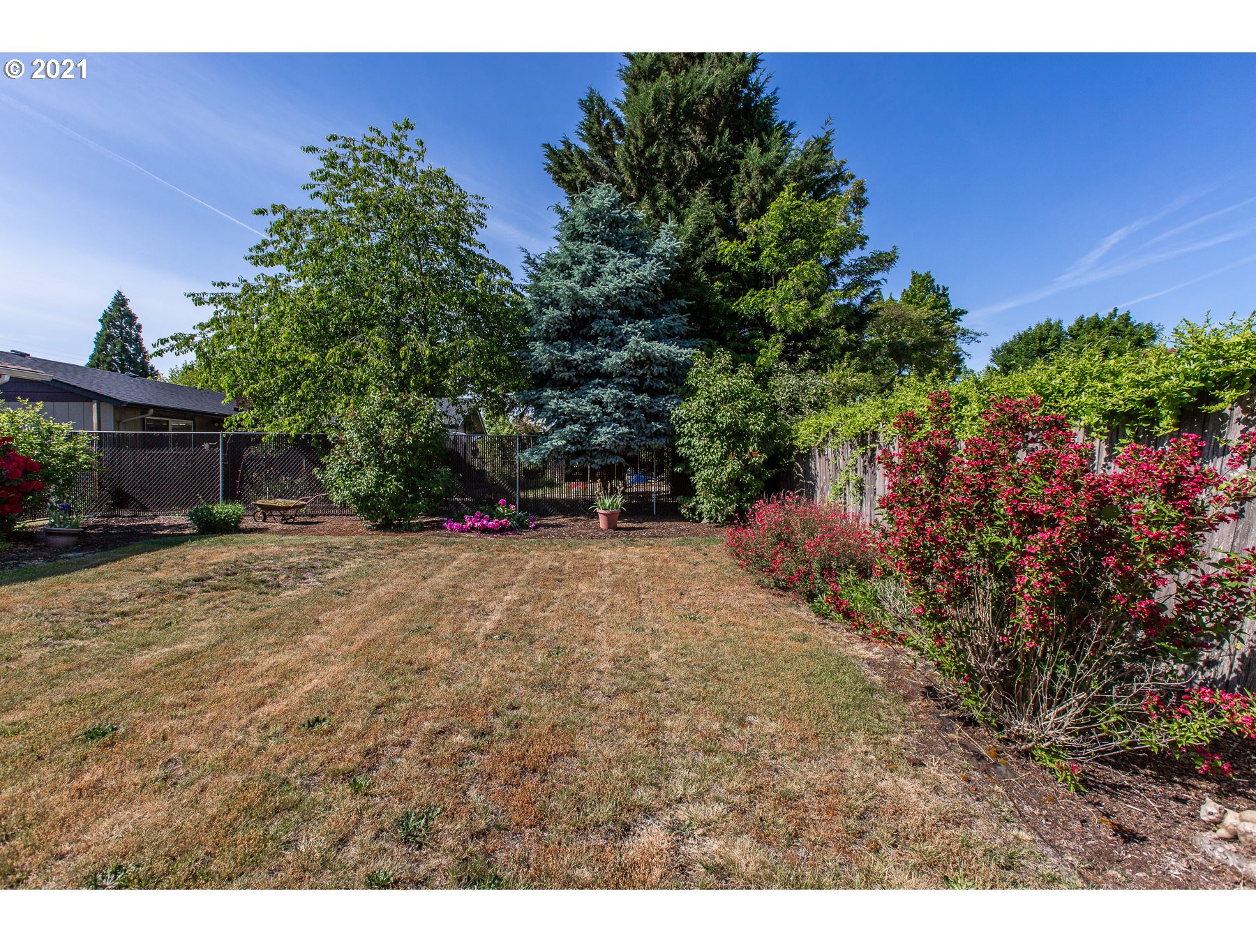 1139 Custom Way Springfield, OR 97477 - Photo 24 of 25