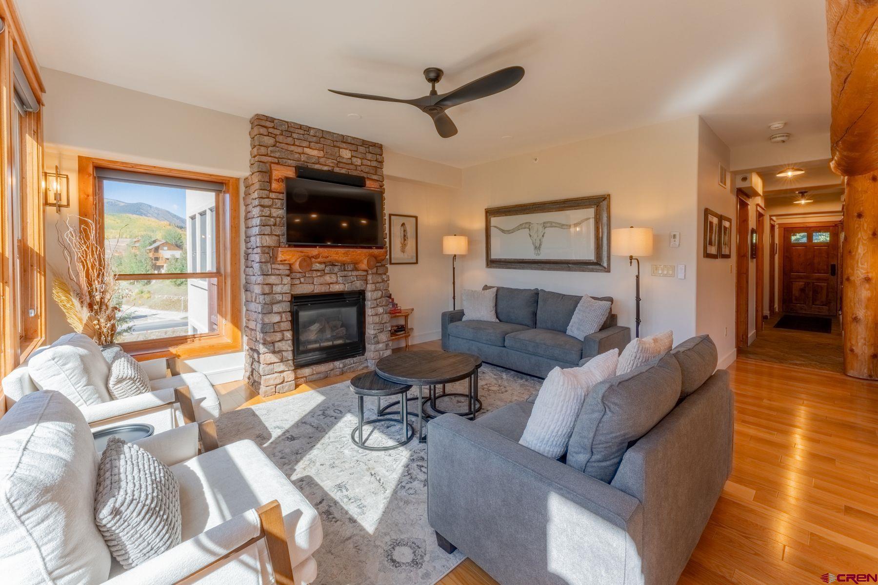 9 Hunter Hill Road, Unit 202 Crested Butte, CO 81225 - Photo 8 of 35 Gallery Image 8