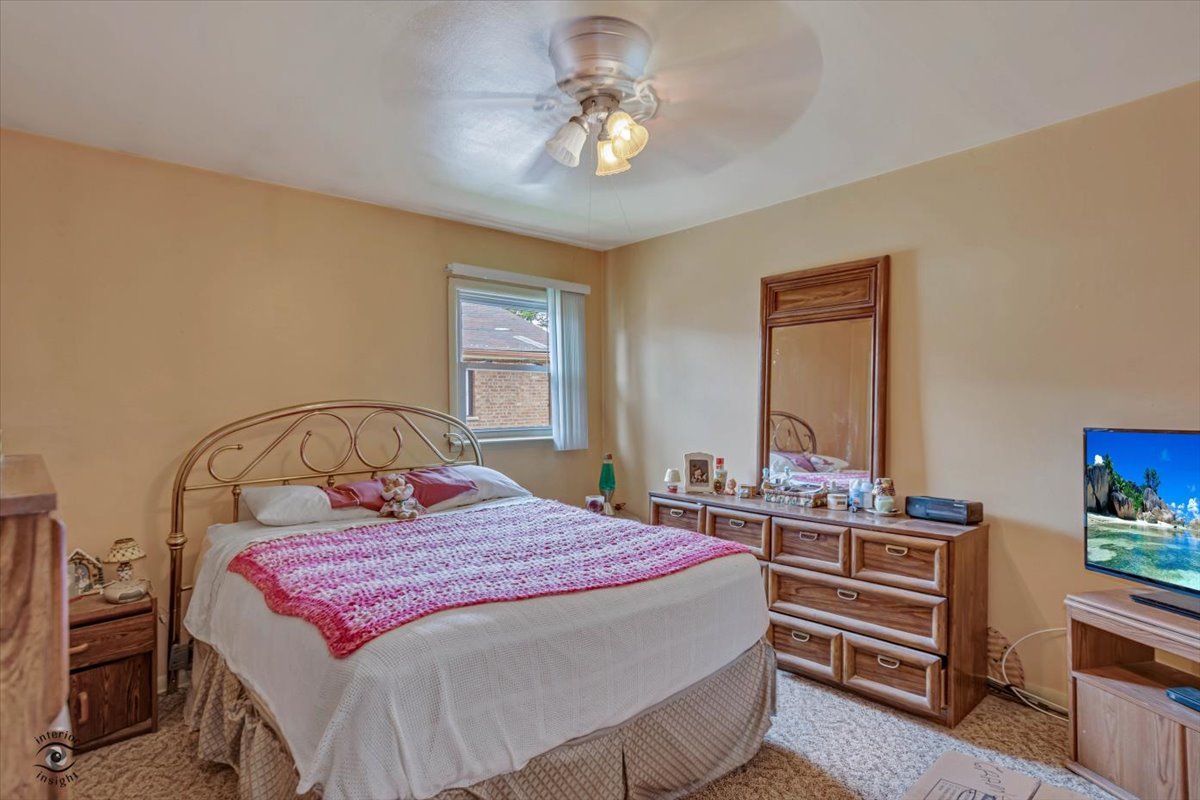 6253 Birmingham Street Chicago Ridge, IL 60415 - Photo 13 of 25