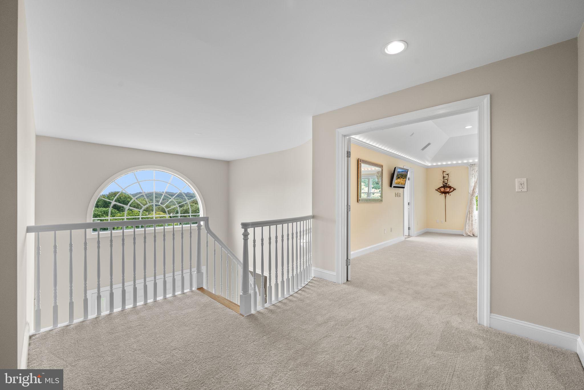 735 North Reeds Road Downingtown, PA 19335 - Photo 33 of 66 2nd Floor Hallway