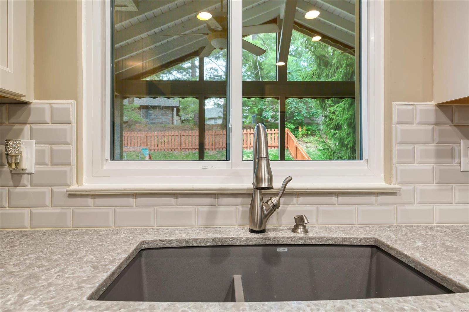 740 Trago Creek Road Ballwin, MO 63021 - Photo 10 of 55