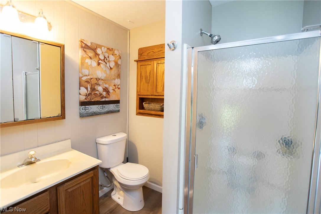 9030 Reed Road North Ridgeville, OH 44039 - Photo 23 of 35 Bathroom