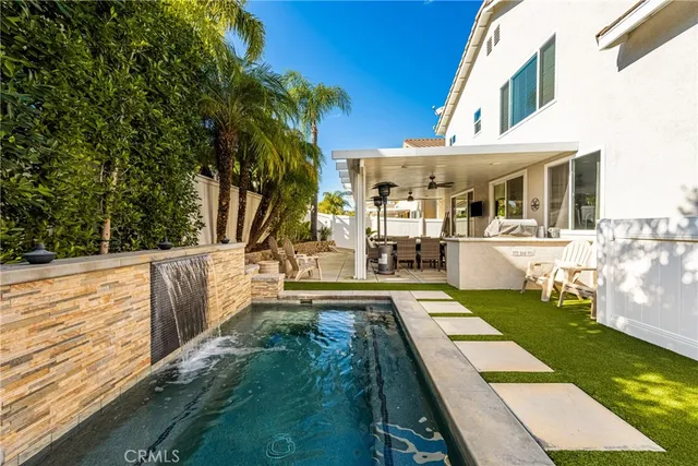 $1,284,999 | 4 Marseille Way, Lake Forest, CA 92610