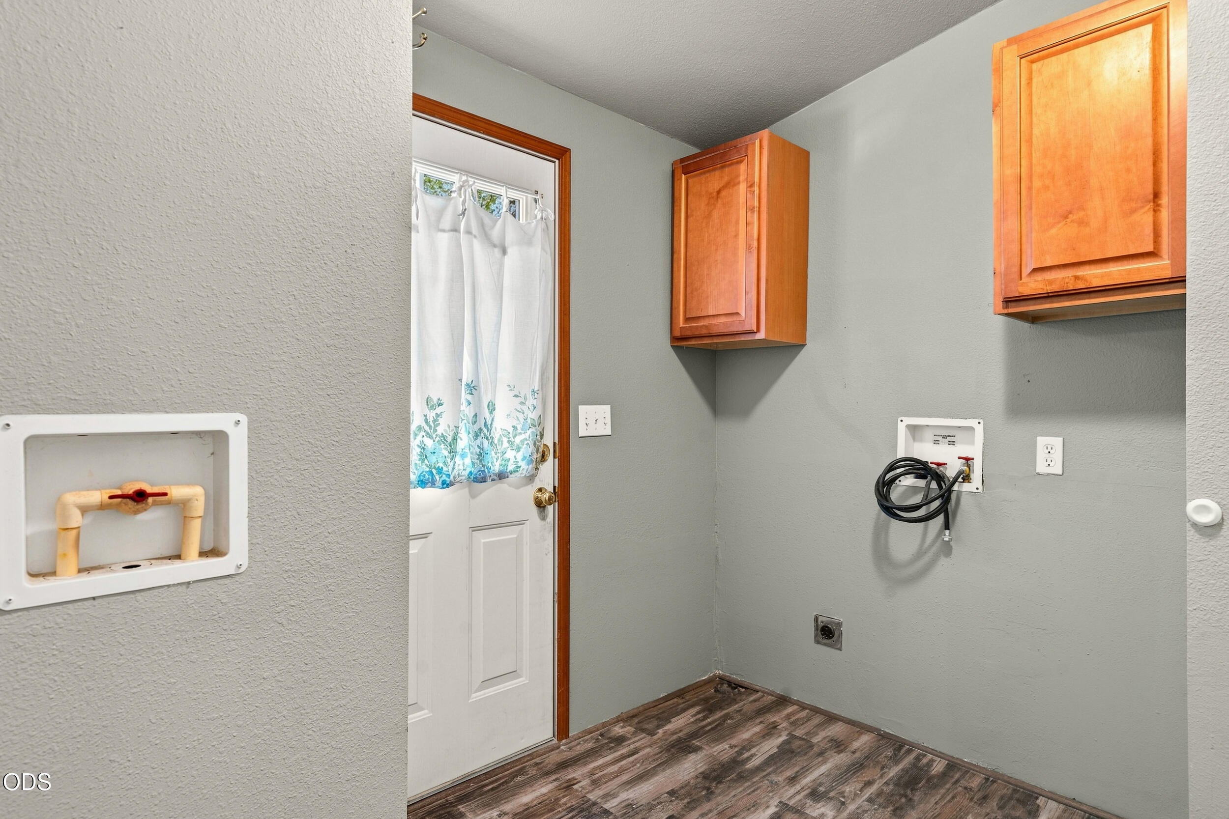 537 Thompson Creek Road, Unit 15 Jacksonville, OR 97530 - Photo 12 of 40