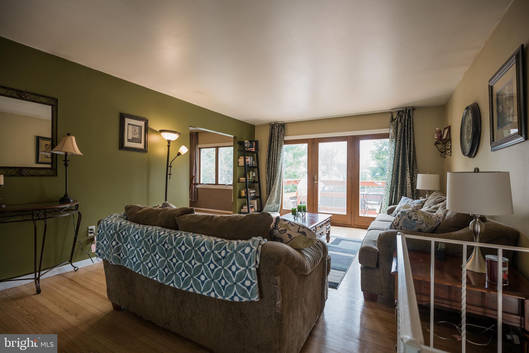 725 Liberty Road Mount Laurel, NJ 08054 - Photo 4 of 30