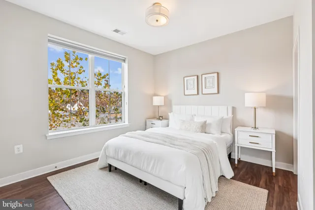 $542,500 | 989 South Buchanan Street, Unit 225, Arlington, VA 22204