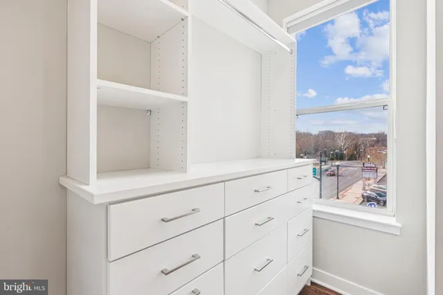 $542,500 | 989 South Buchanan Street, Unit 225, Arlington, VA 22204