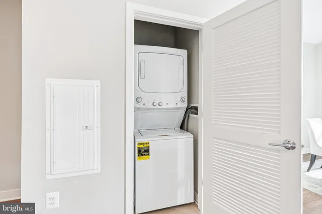 $542,500 | 989 South Buchanan Street, Unit 225, Arlington, VA 22204