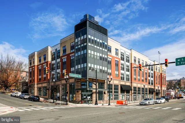 $542,500 | 989 South Buchanan Street, Unit 225, Arlington, VA 22204