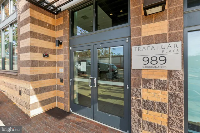 $542,500 | 989 South Buchanan Street, Unit 225, Arlington, VA 22204
