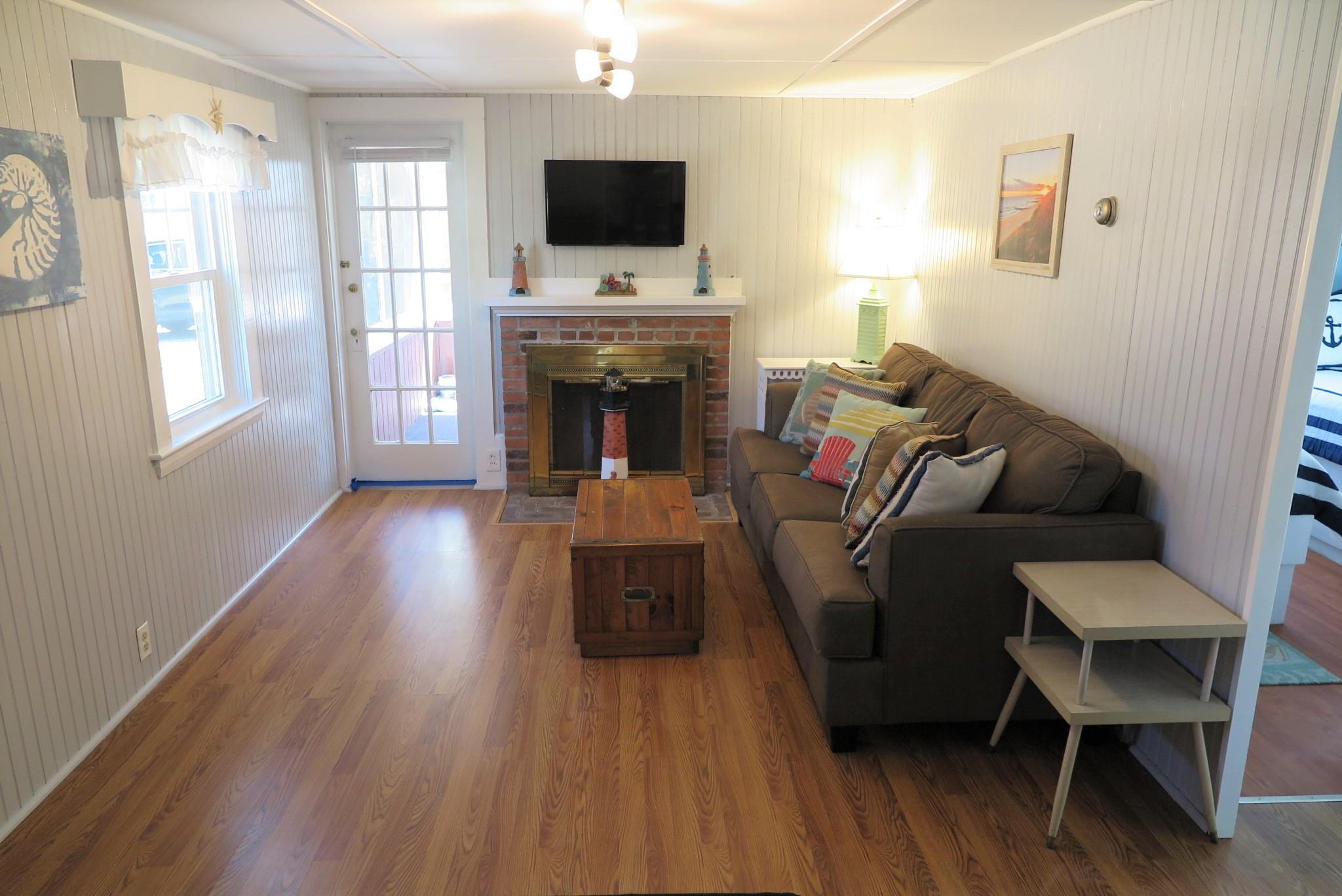 5 Ferncliff Road Dennis Port, MA 02639 - Photo 4 of 30 IMG_0933
