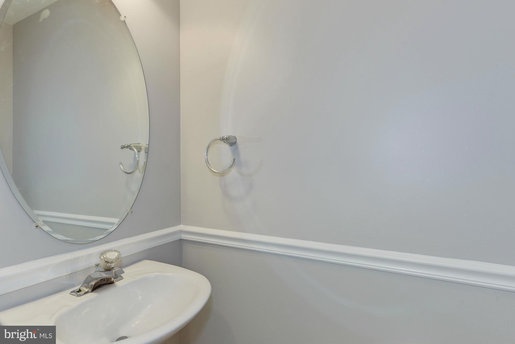 18292 Tupelo Ridge Terrace Leesburg, VA 20176 - Photo 13 of 30 Bath