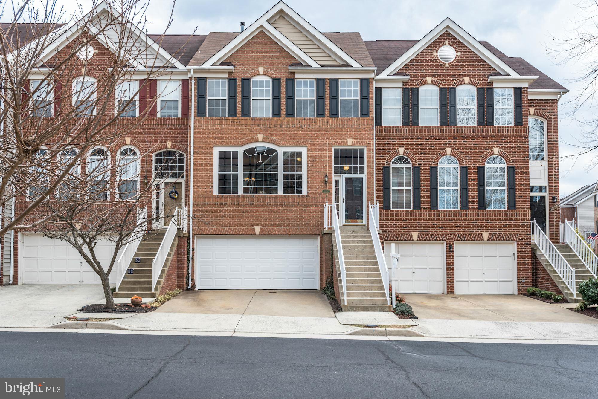 18292 Tupelo Ridge Terrace Leesburg, VA 20176 - Photo 2 of 30 Front