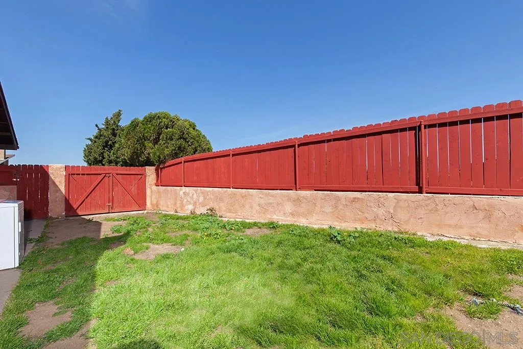 10941 Del Rio Road Spring Valley, CA 91978 - Photo 19 of 19 a view of a backyard