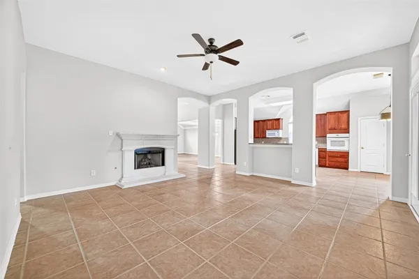 $2,750 | 24919 Corbin Gate Drive, Spring, TX 77389