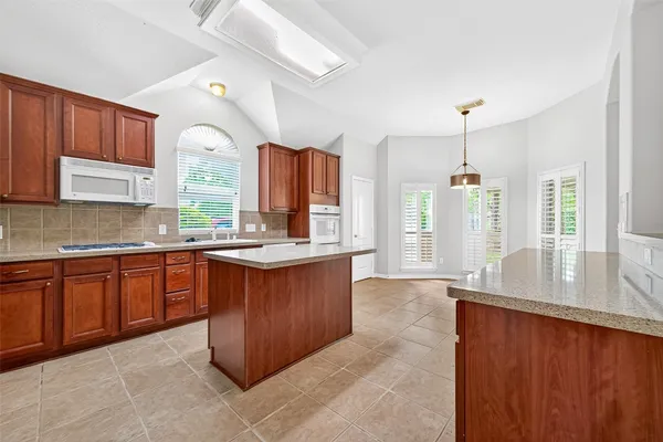 $2,750 | 24919 Corbin Gate Drive, Spring, TX 77389