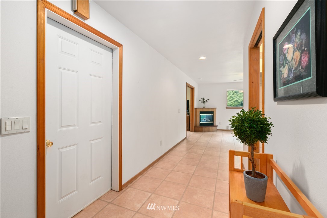 2261 Aldergrove Road Ferndale, WA 98248 - Photo 8 of 25