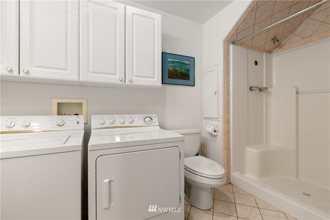 2261 Aldergrove Road Ferndale, WA 98248 - Photo 10 of 25