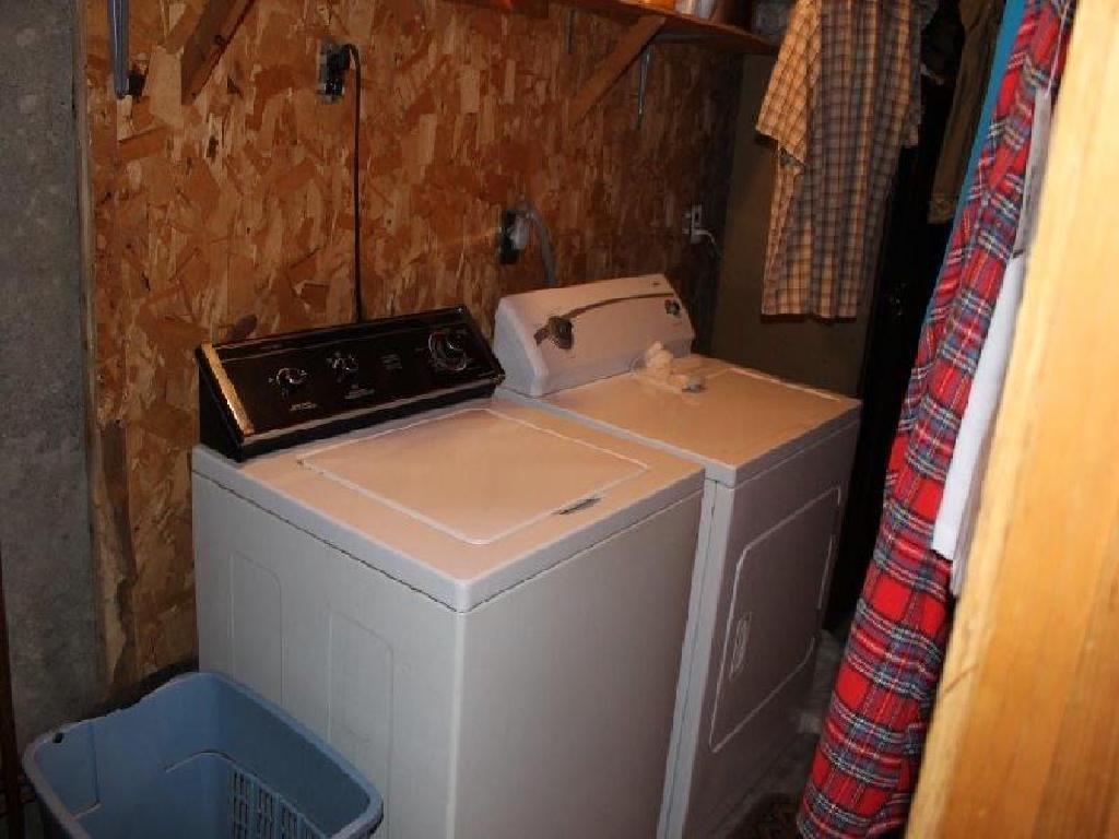 150 Skowhegan Road Fairfield, ME 04937 - Photo 21 of 24 Laundry room
