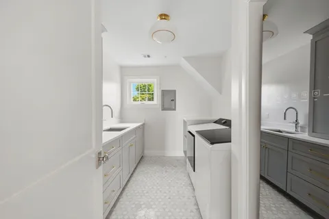 $5,250,000 | 12 Howard Road, Hingham, MA 02043