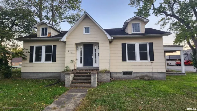 $60,000 | 210 East St Louis Street, West Frankfort, IL 62896