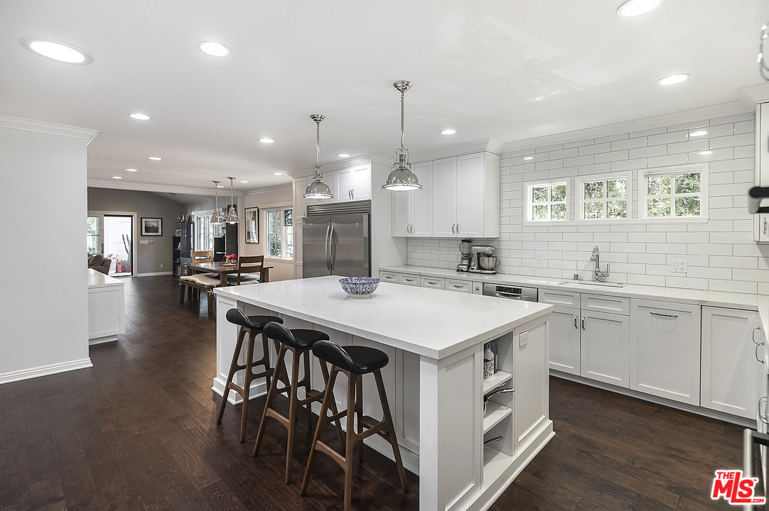 10561 Clarkson Road Los Angeles, CA 90064 - Photo 1 of 47 Gallery Image 1