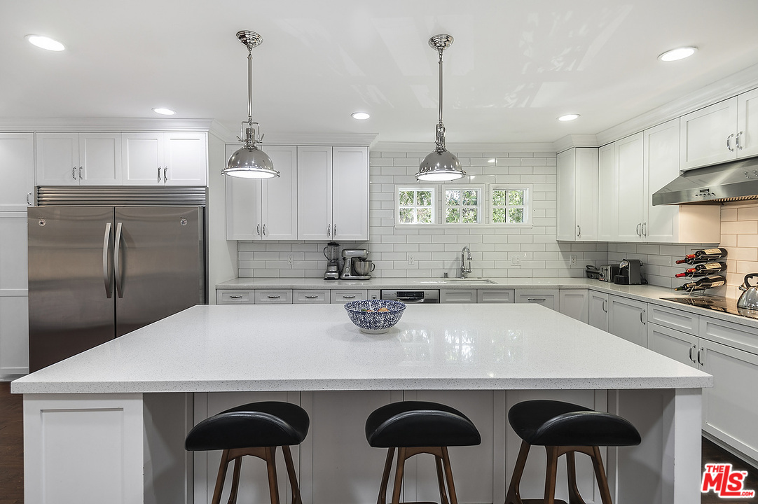 10561 Clarkson Road Los Angeles, CA 90064 - Photo 15 of 47 Gallery Image 15