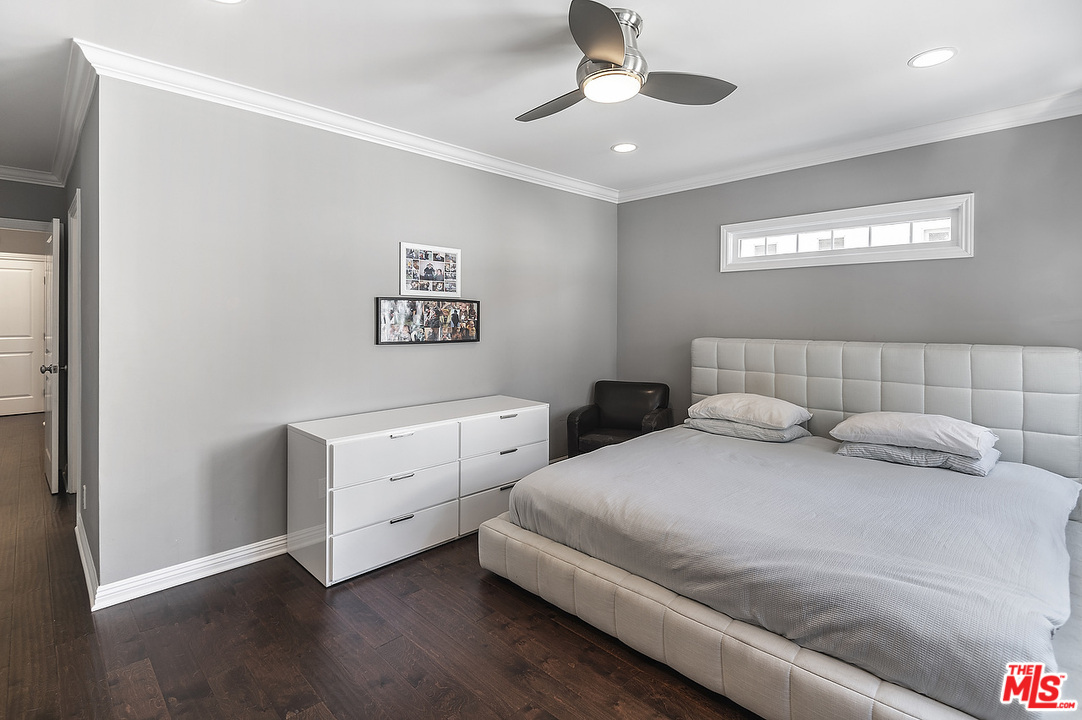 10561 Clarkson Road Los Angeles, CA 90064 - Photo 17 of 47 Gallery Image 17
