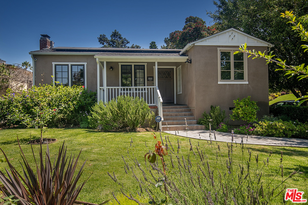 10561 Clarkson Road Los Angeles, CA 90064 - Photo 4 of 47 Gallery Image 4