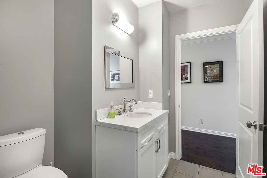 10561 Clarkson Road Los Angeles, CA 90064 - Photo 33 of 47 Gallery Image 33