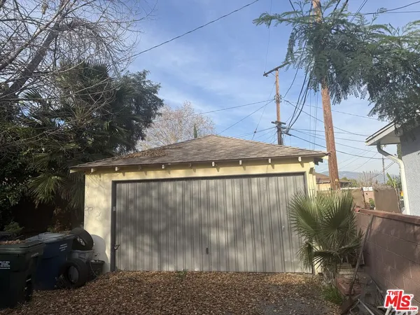 a view of outdoor space