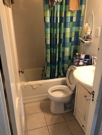 20 Loudon Street Worcester, MA 01610 - Photo 13 of 24