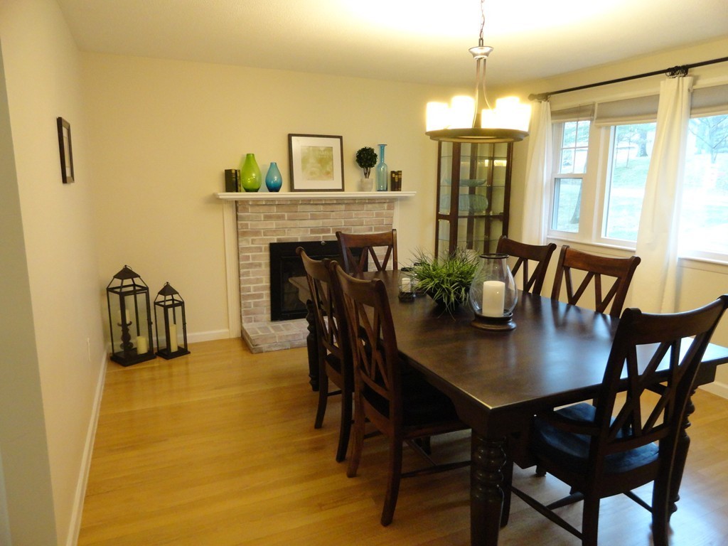 13 Sleigh Road Chelmsford, MA 01824 - Photo 12 of 27 Gallery Image 12