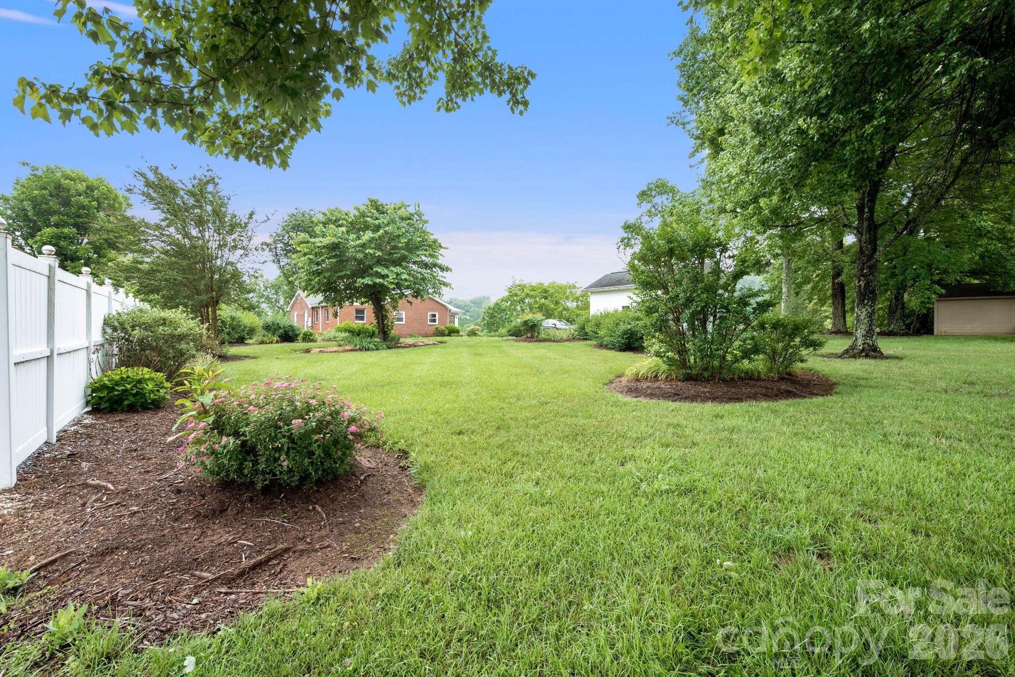 191 Thompson Road Rutherfordton, NC 28139 - Photo 4 of 33