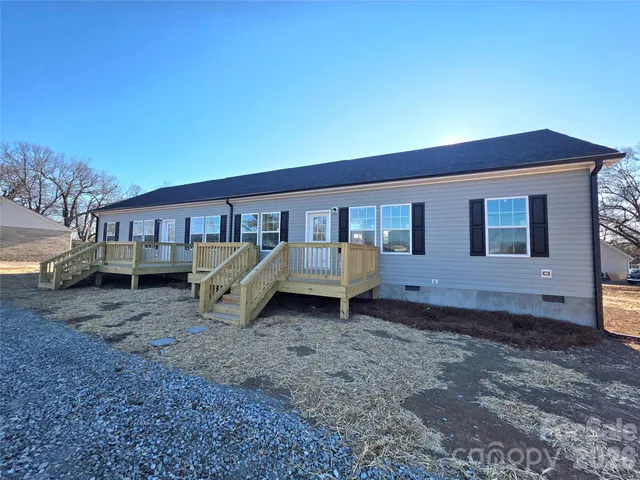 $434,900 | 1009 East Airline Avenue, Gastonia, NC 28054