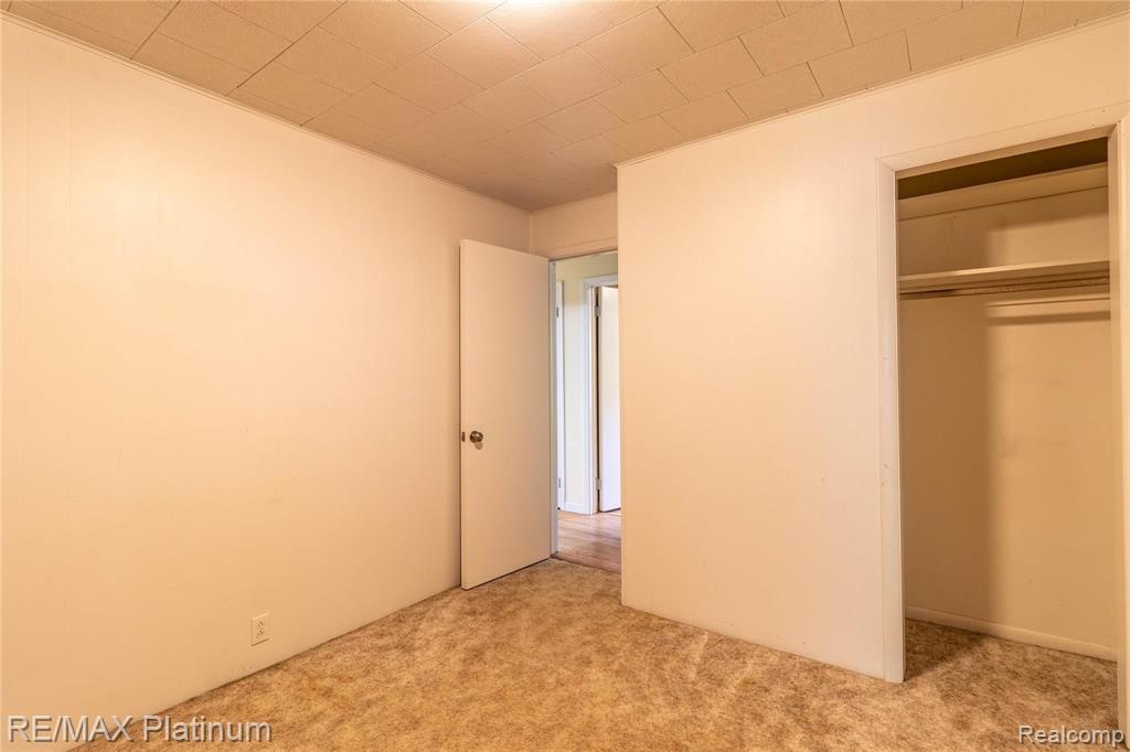 42081 Willis Road Belleville, MI 48111 - Photo 20 of 30