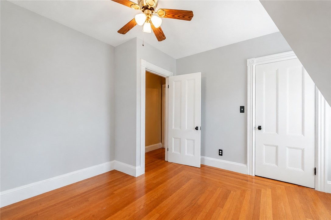 225 Hunts Avenue Pawtucket, RI 02861 - Photo 29 of 35