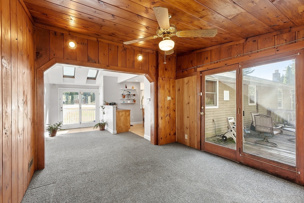 46 Lowell Road Pepperell, MA 01463 - Photo 21 of 35