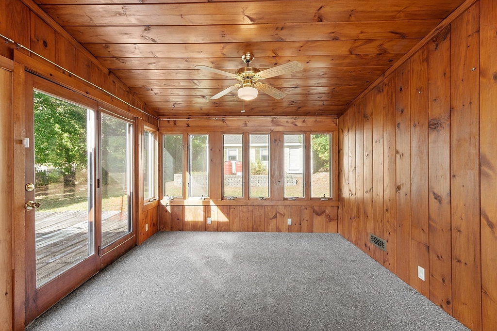 46 Lowell Road Pepperell, MA 01463 - Photo 22 of 35